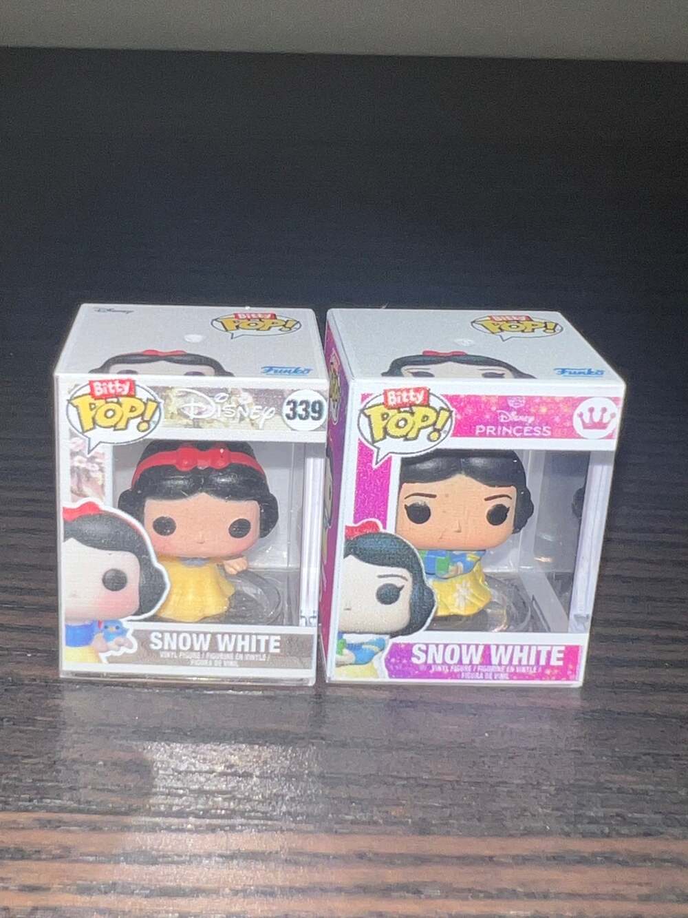 2 BITTY Holiday Snow White 1" Funko Pops Disney Princess Christmas Movies #339